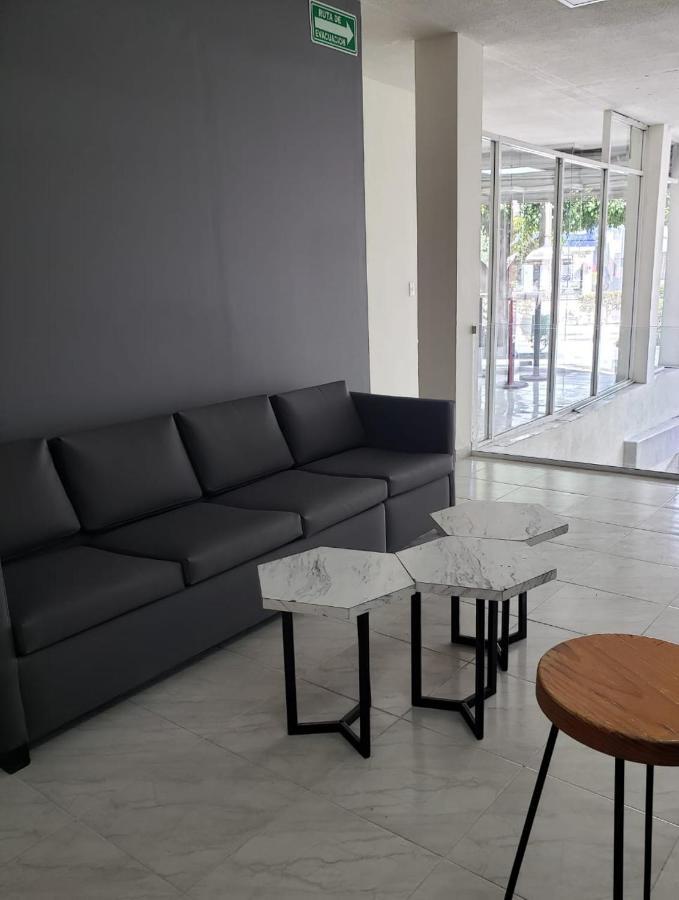 Hotel Estadia León Dış mekan fotoğraf