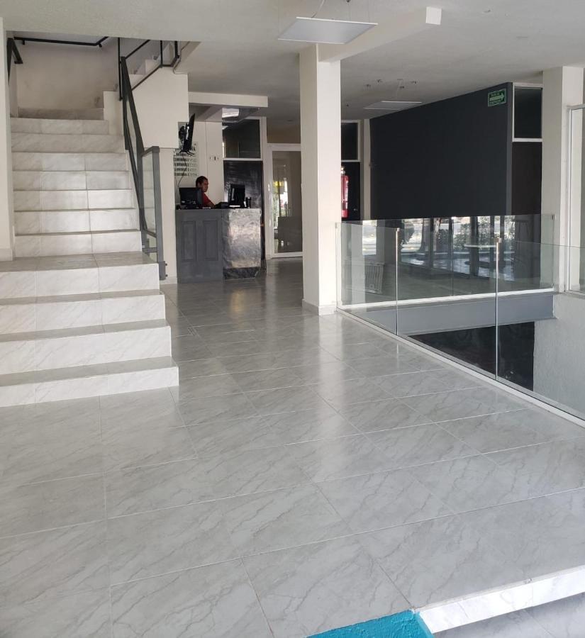 Hotel Estadia León Dış mekan fotoğraf